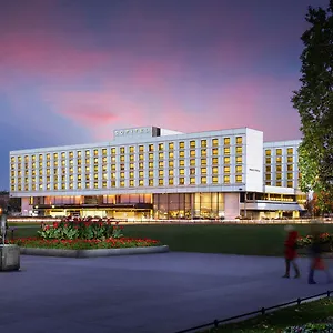 ***** Hotel Sofitel Victoria Polska